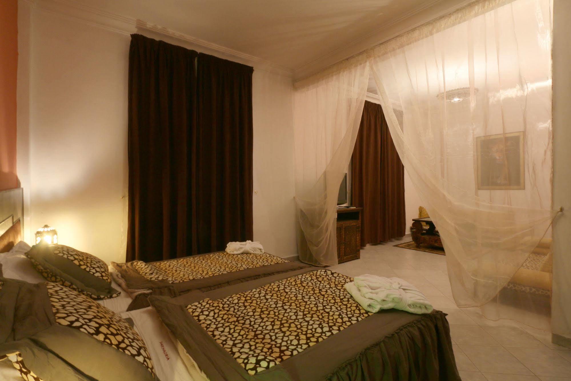 Hotel Tafoukt Marrakesh Exterior photo
